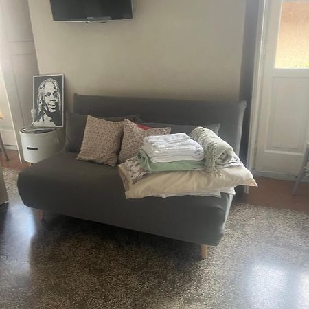 Come A Casa Castelletto sopra Ticino Bagian luar foto
