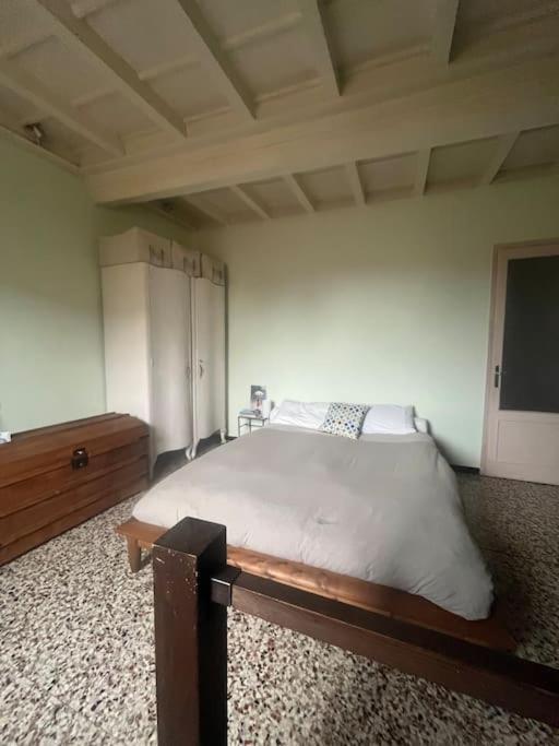 Come A Casa Castelletto sopra Ticino Bagian luar foto